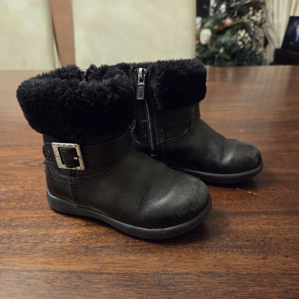 Black Faux Fur Lined Toddler Boots